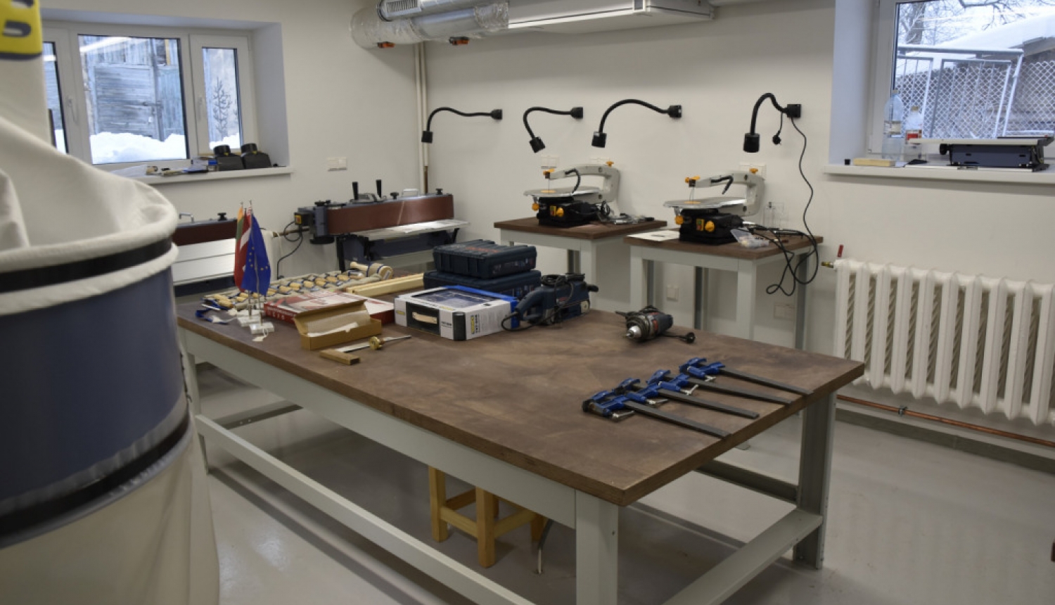 Vēl viens solis uz priekšu: Mākslas skolā ir izremontēts kokapstrādes kabinets